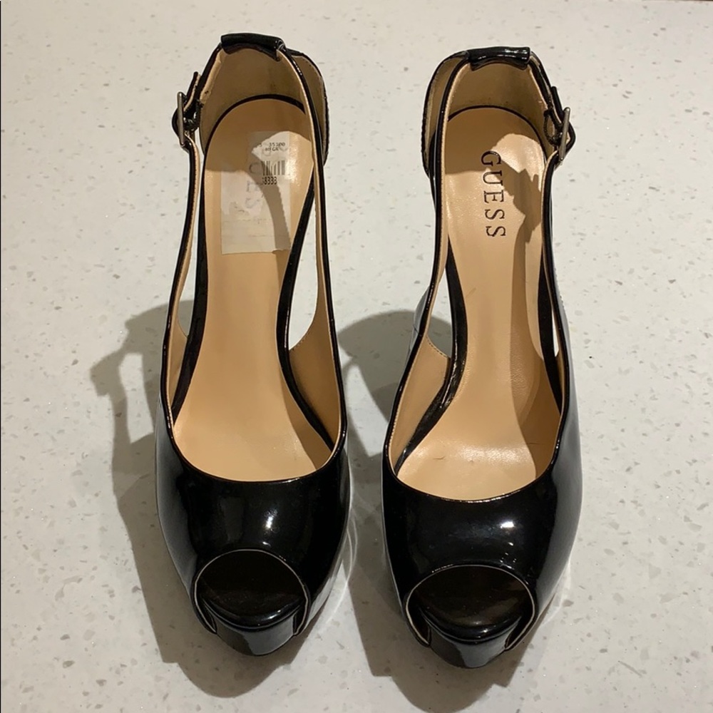 Guess black patent leather peep to size 9